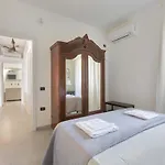 With Swimming Pool Salento - Le Due Sorelle Villa Ugento