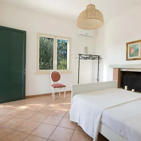 With Swimming Pool Salento - Le Due Sorelle Ugento